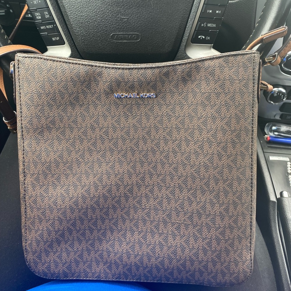 Jet Set Travel Large Logo Messenger Bag